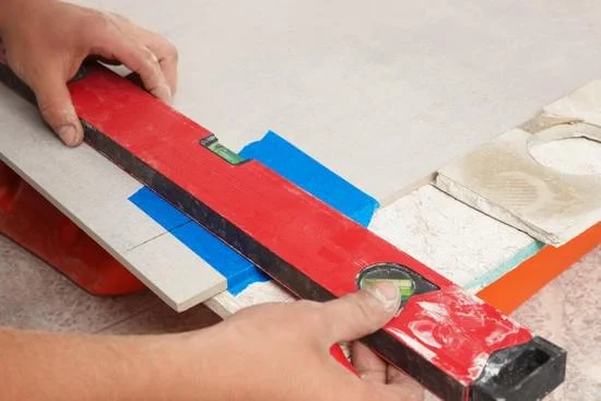 Experienced CA contractor selling construction services for home improvement projects