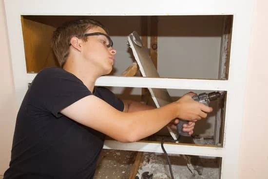 Enhance Home Value with Window Replacement: Discover the Benefits of Replacing Old Windows