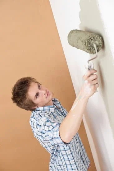Insulate your mobile home for better energy efficiency and comfort with these simple steps